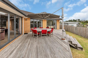 Paradise at the Bay - Ruakaka Holiday Home